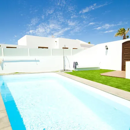 Willa El Golfo - By Az *