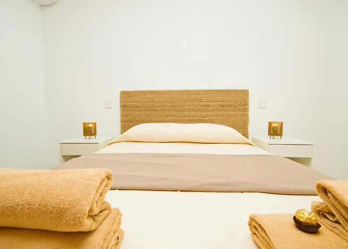 Willa El Golfo - By Az