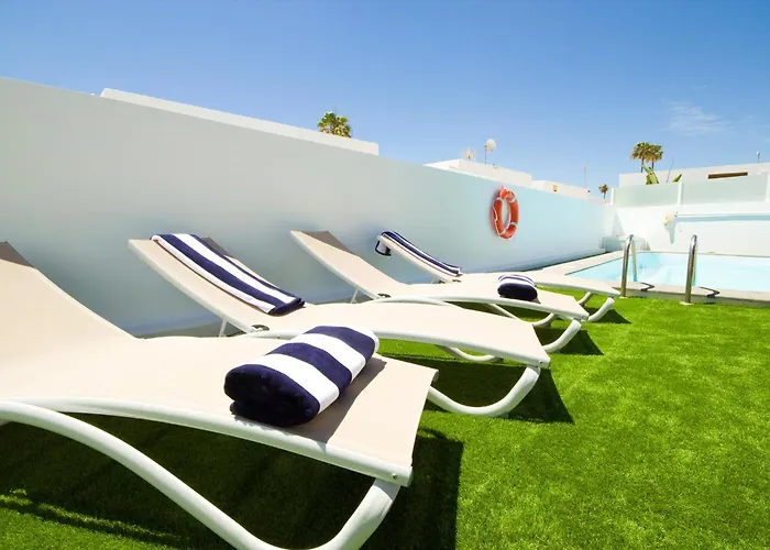 El Golfo - By Az Пуерто-дель-Кармен